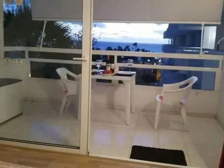 Coqueto Estudio Con Piscina Y Parking Privado